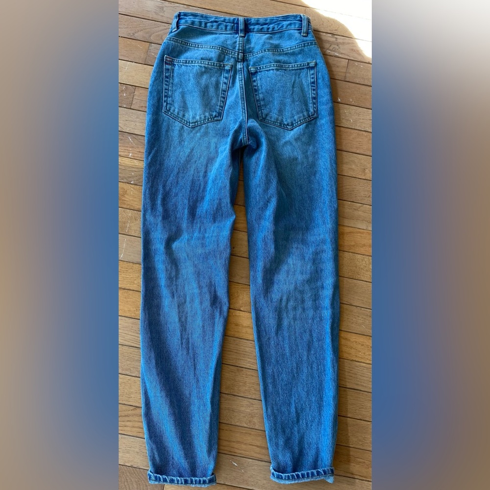EUC BDG Washed Indigo Ripped Mom Jeans - Picture 4 of 16